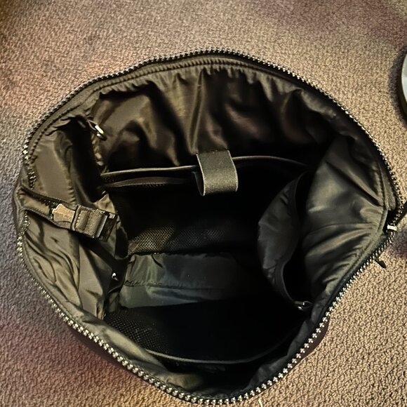 Dagne Dover Large Neoprene Backpack. - Accessory Pouch and Dust Bag Included - Picture 4 of 10